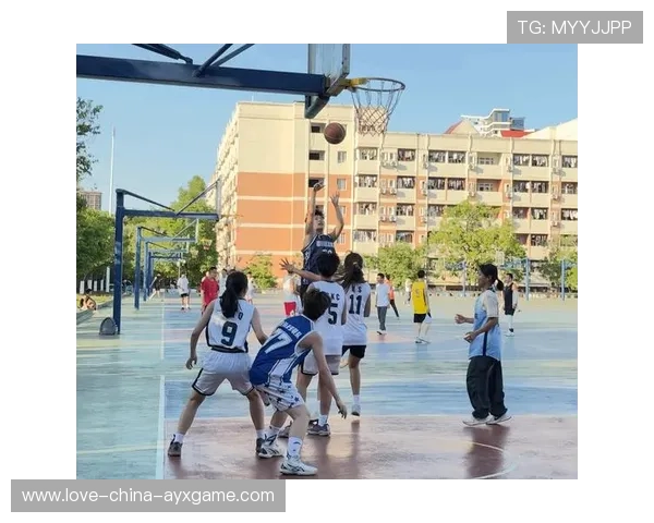 绝杀瞬间：让篮球迷疯狂的终场一刻！，篮球比赛绝杀的那一刻