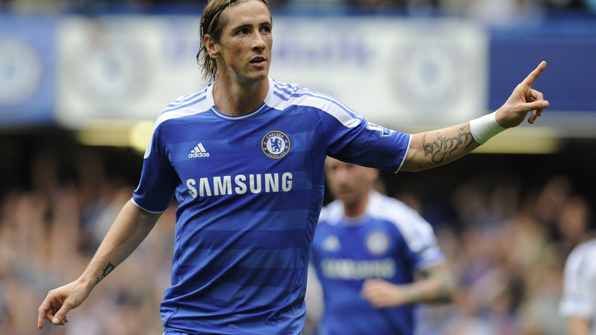 足球联赛赛季关键比赛回顾